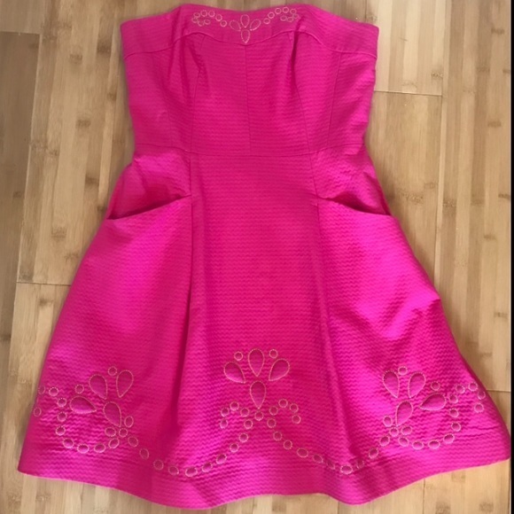 Lilly Pulitzer “Bernadette” Strapless Dress in Size 0 in Excellent Condition - Picture 1 of 15